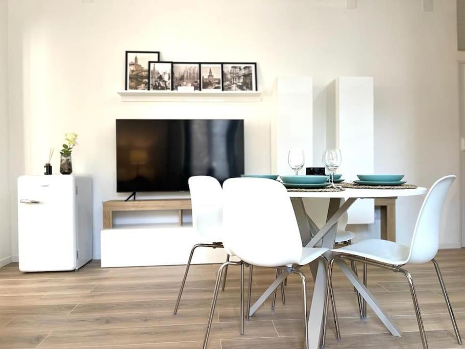 Dream House Argonne "Appartamento Nel Centro Di Milano" エクステリア 写真